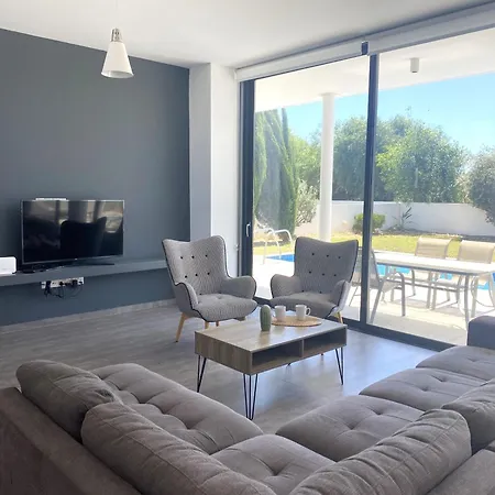 Nissi Pearl Villa