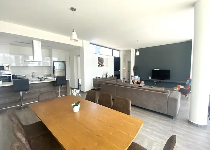 Nissi Pearl アヤナパ